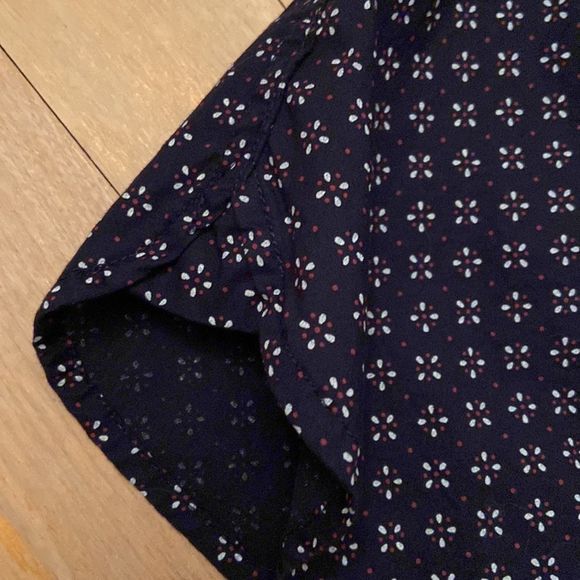 PERRY ELLIS Navy Floral Print Button Down Shirt - Picture 6 of 10